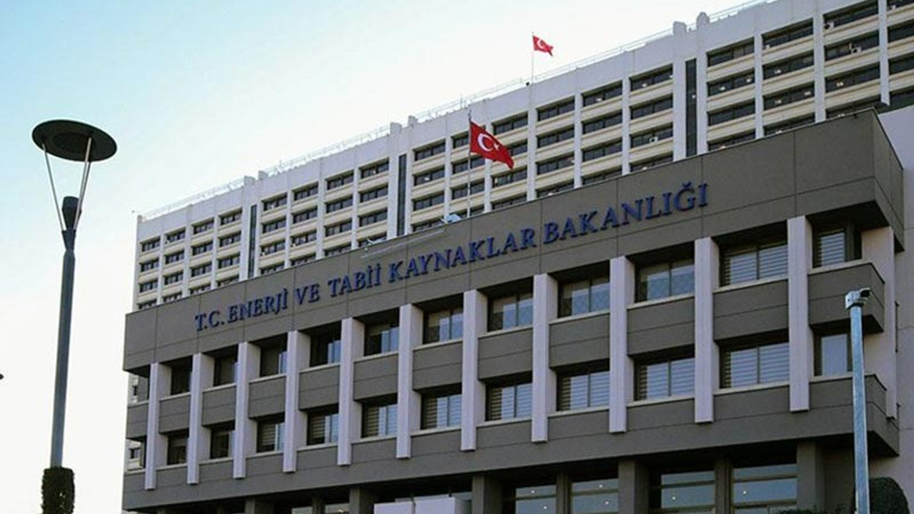 Bu da 300 bin TL'lik makam asansörü