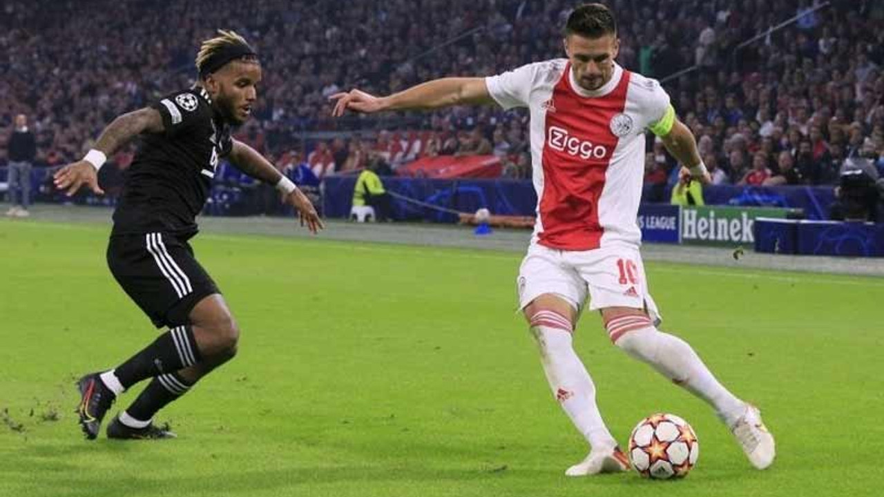 Beşiktaş, Şampiyonlar Ligi maçında Ajax'a 2-0 yenildi