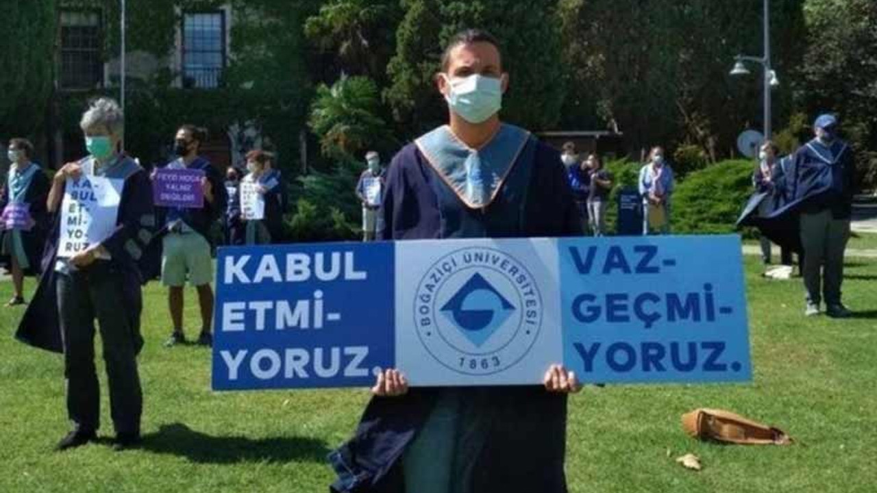 Kayyım rektör Boğaziçi Üniversitesi’nde bir kez daha ders kapattırdı