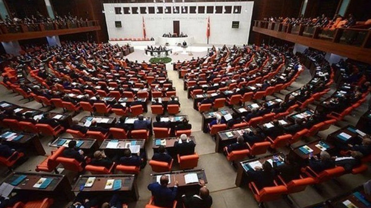 AKP, Cumhurbaşkanlığı Hükümet Sistemi’nde ‘sistem revizyonu’ önermeye hazırlanıyor