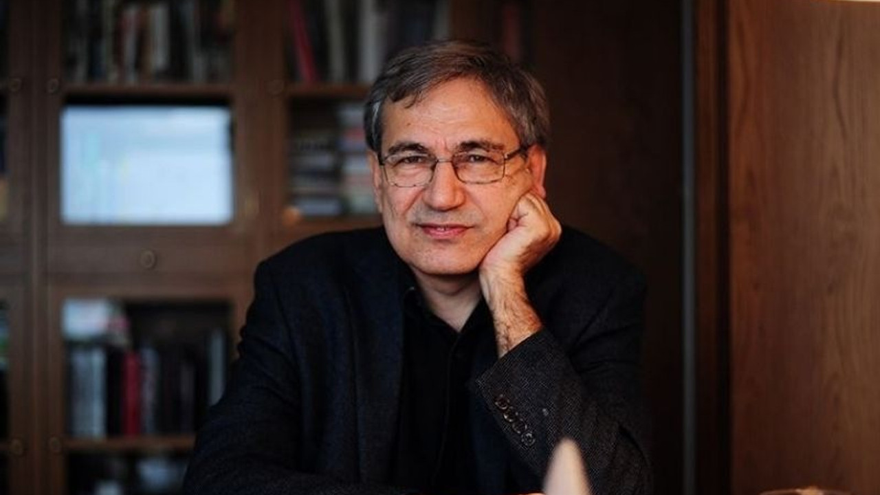 Orhan Pamuk'a 'Yetmez ama evet' soruldu: Yanıtlamaktan kaçınıyorum