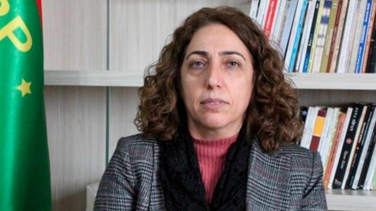 Yeni yasama yılının ilk fezlekeleri HDP ve DBP’ye