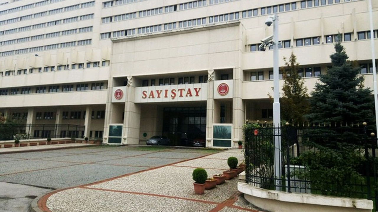 Bakanlık'tan müteahhitlere ayrıcalık tanıyan düzenlemeler