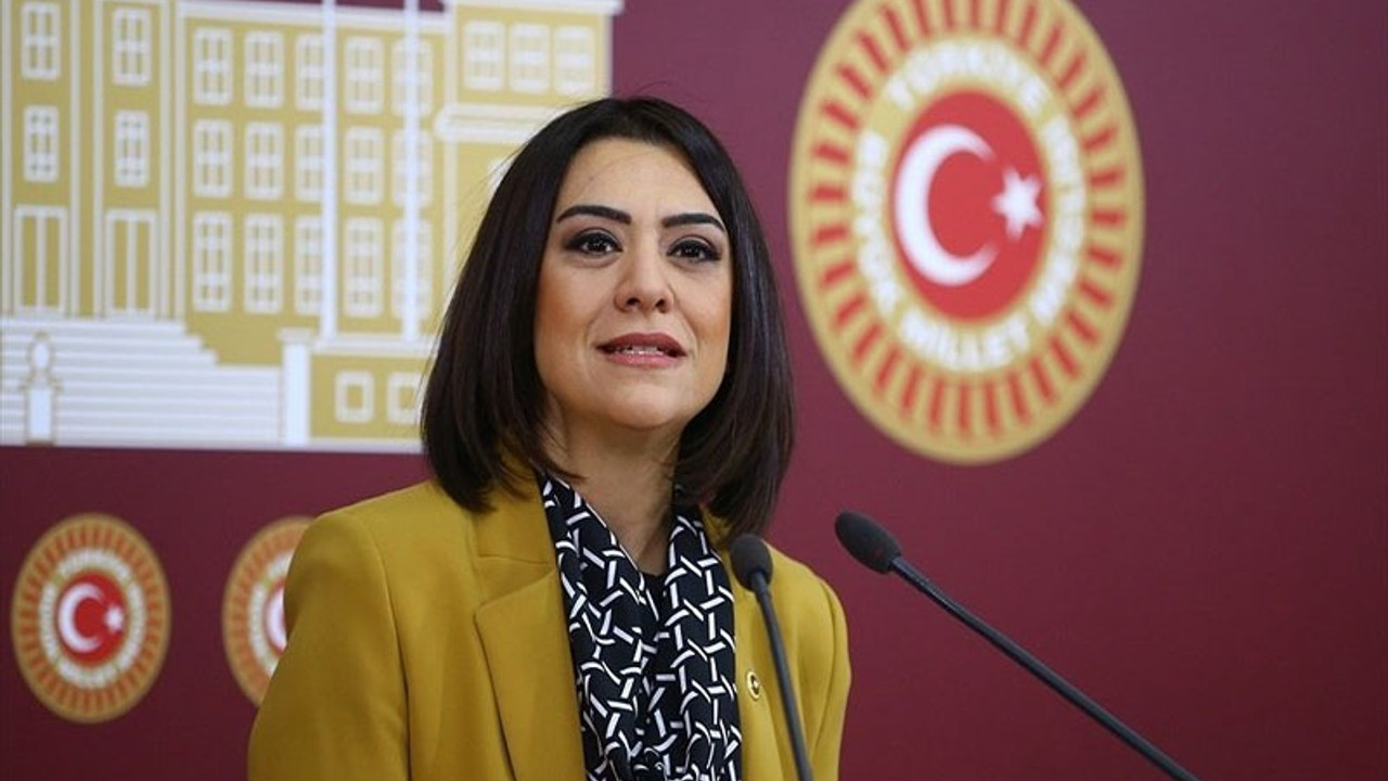 CHP'li Gamze Taşcıer: Aşılar depolarda bekliyor, halk sağlığıyla oynuyorlar