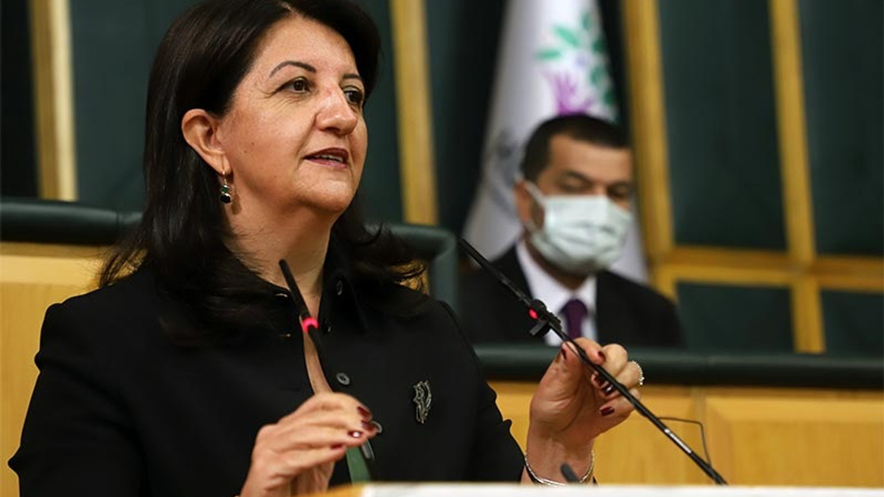 Pervin Buldan'dan Karadağlı'ya: Sesi kısılan kadınlara destek olacağız, bu da sana kapak olsun