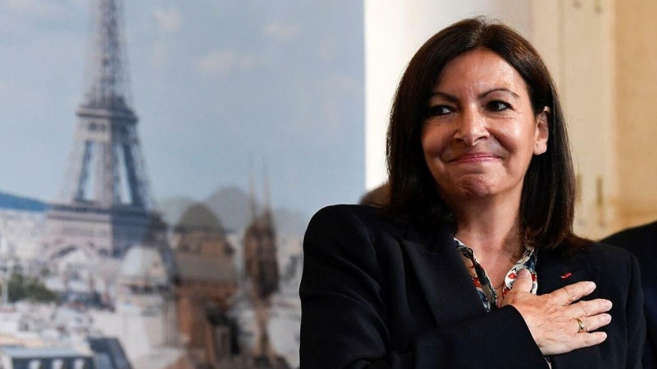 Fransa'da Sosyalist Parti'nin adayı Anne Hidalgo oldu