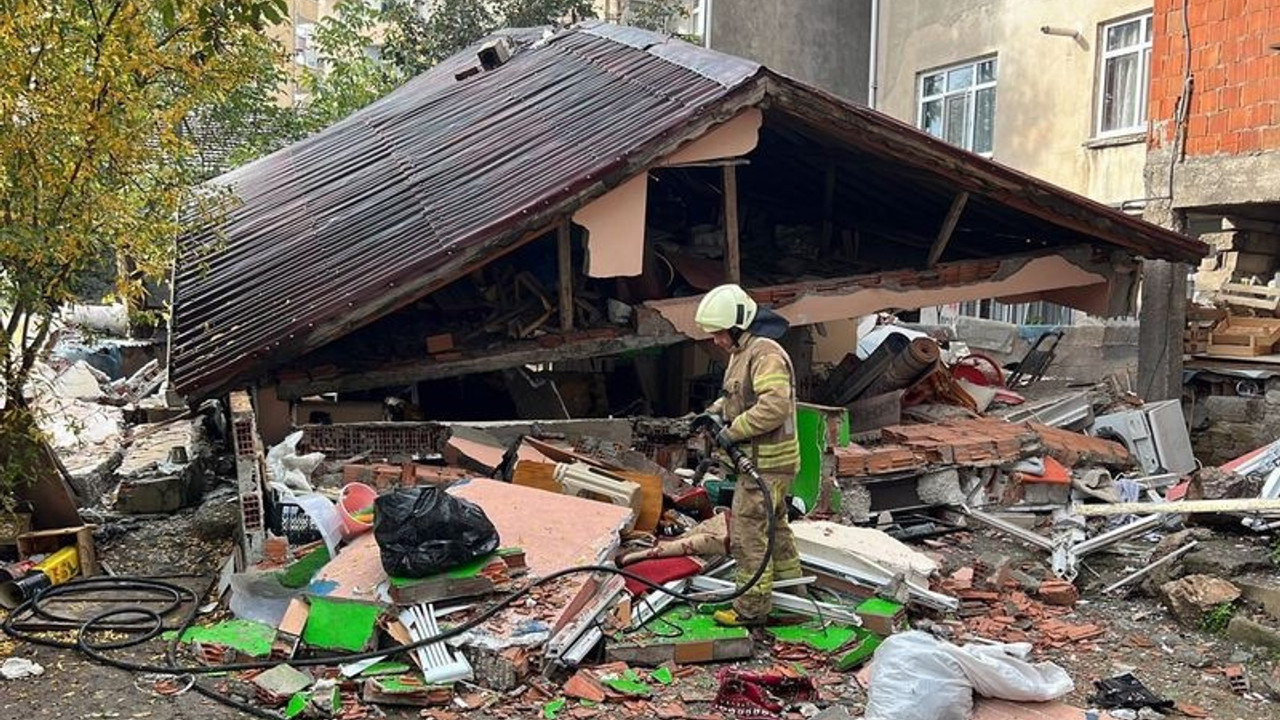 İstanbul Pendik'te bir binada patlama: Bina çöktü