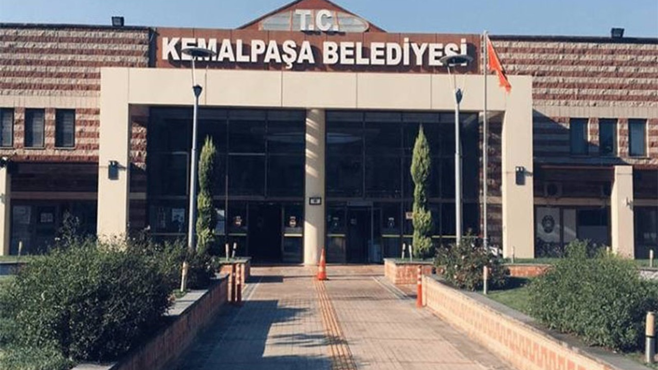 Kemalpaşa Belediyesi'ne operasyon:11 kişiye gözaltı