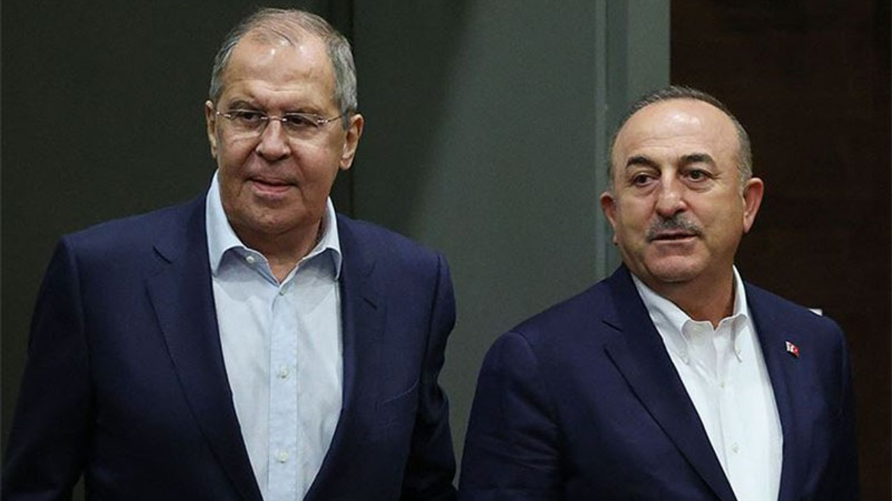 Lavrov'dan, Çavuşoğlu'na Ukrayna uyarısı: Ciddi bir biçimde ele alın