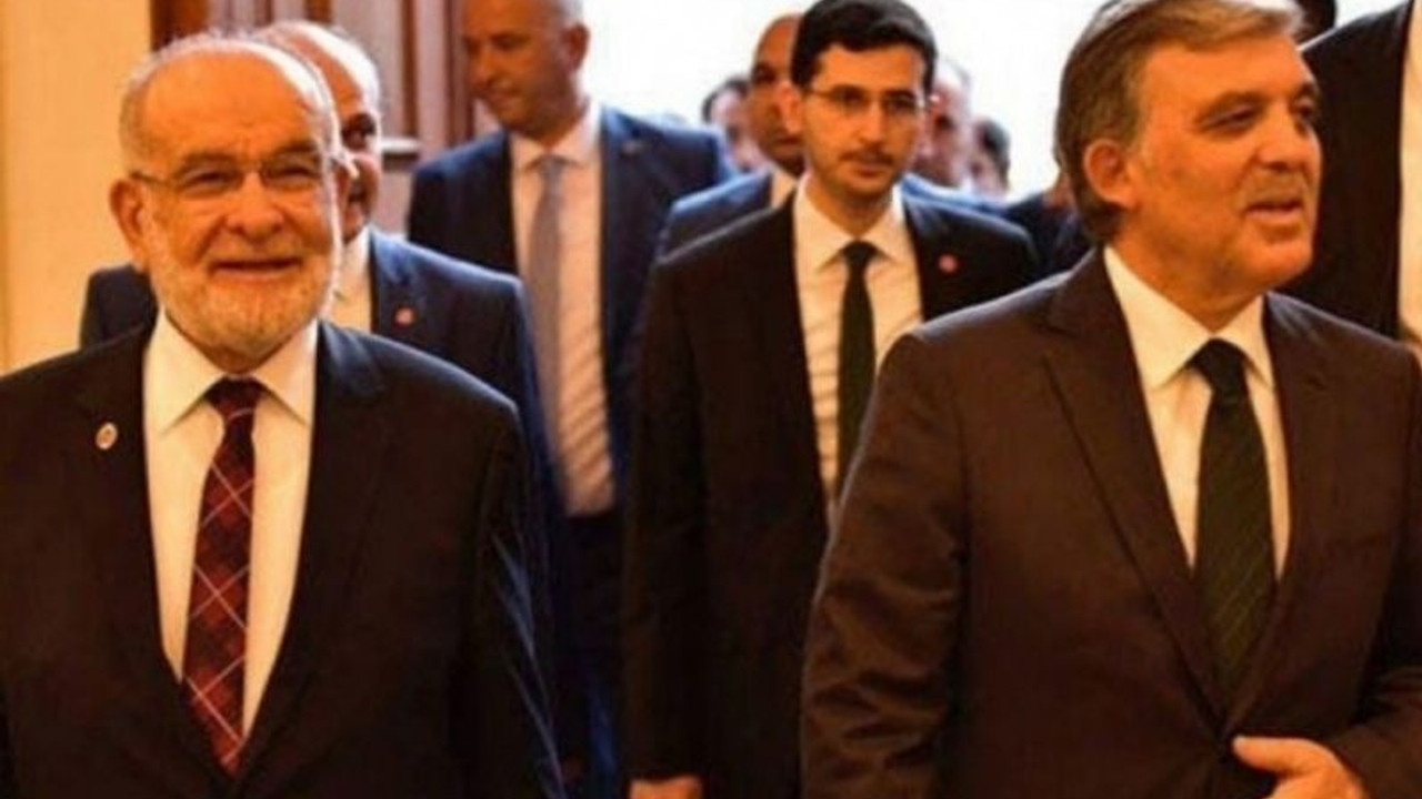 Karamollaoğlu, Abdullah Gül ile 1.5 saat baş başa görüştü