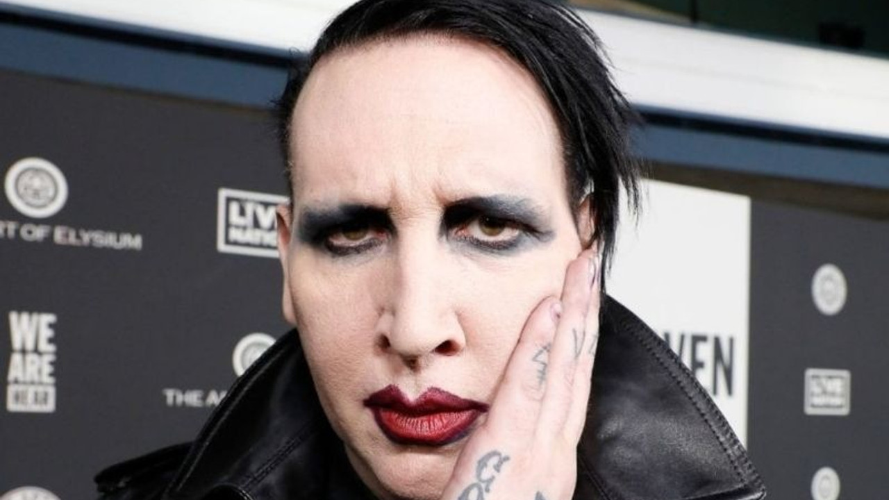 Cinsel saldırı suçuyla yargılanan Marilyn Manson'ın evine polis baskını