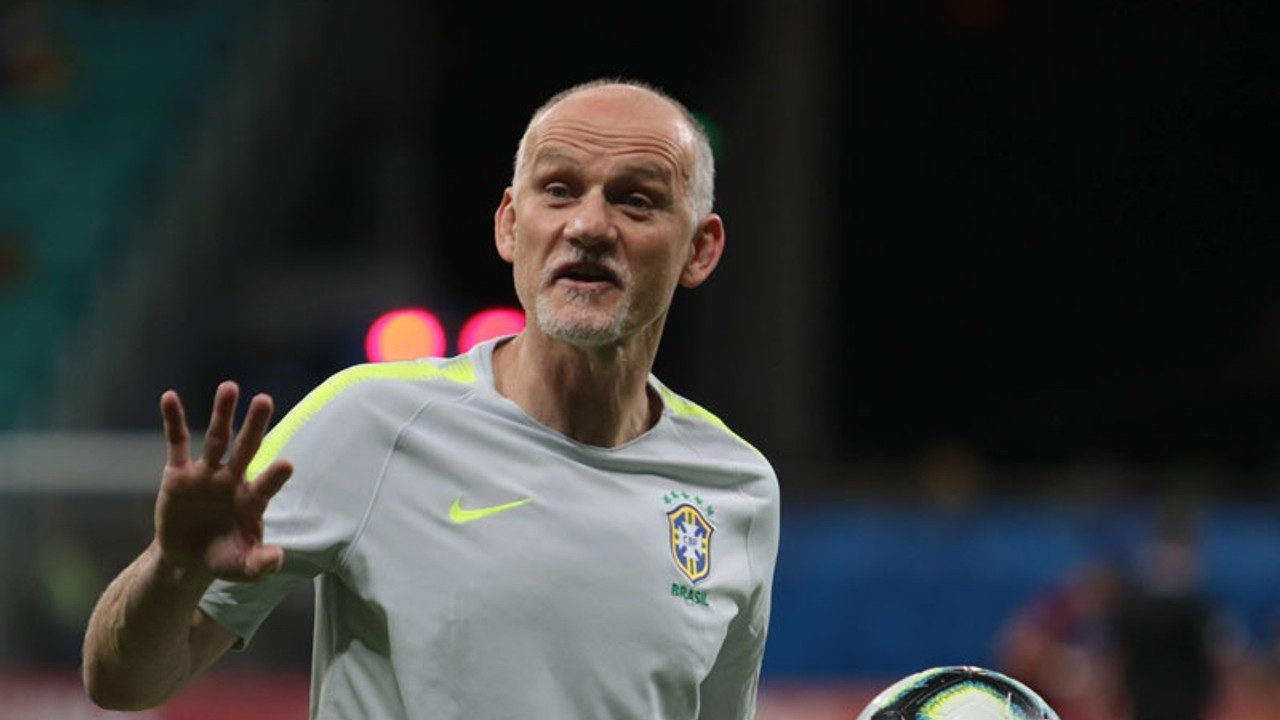 Kaleci Taffarel, Liverpool'da antrenörlük yapacak