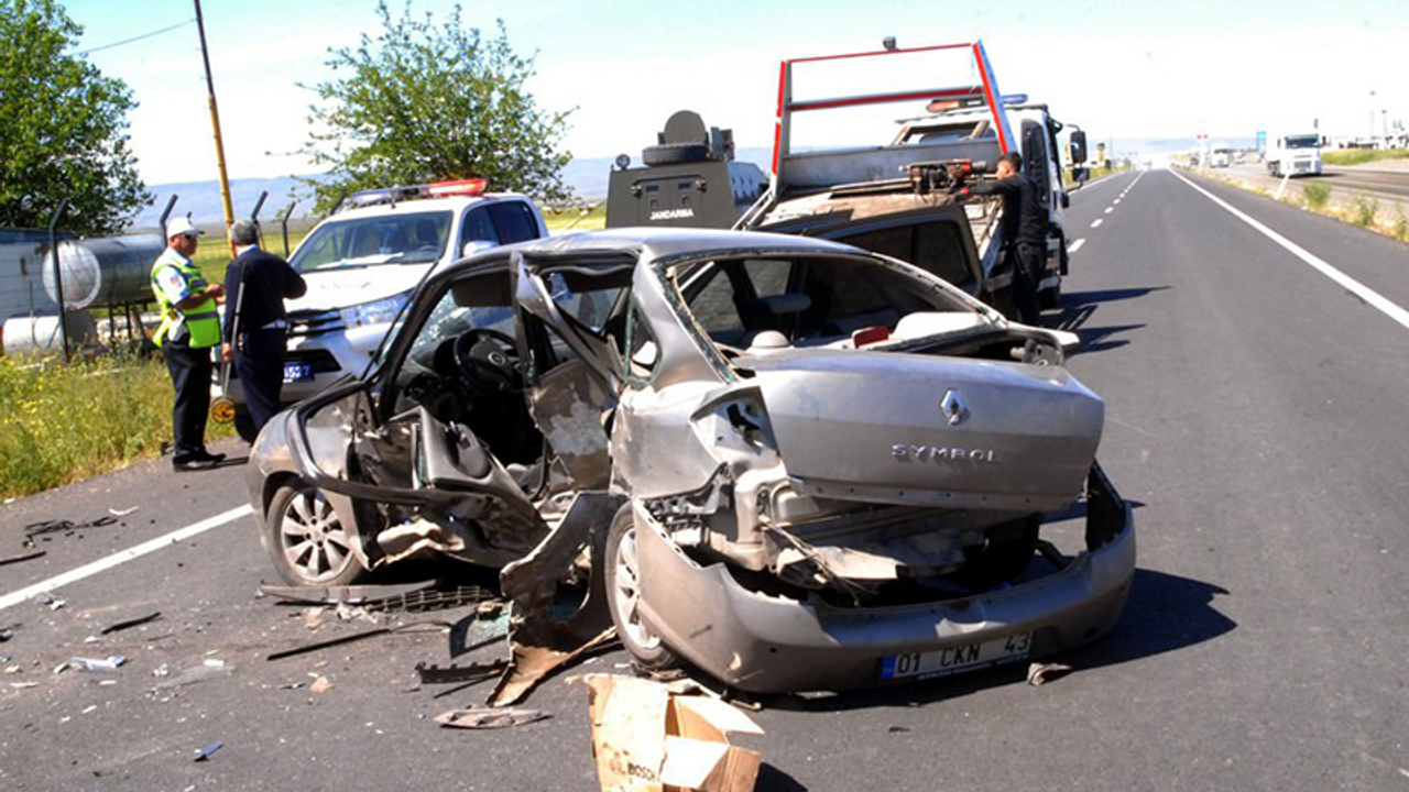 Bayram tatilinin trafik dehşeti: 113 ölü 497 yaralı