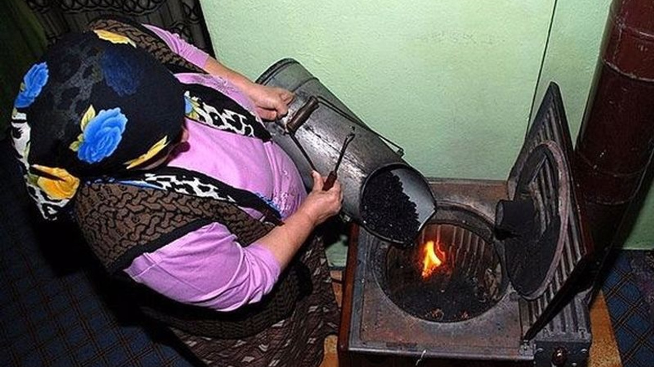 Yurttaş ısınmak için battaniyeye 'sarıldı': Soba almak isteyenler yüzde 100 zamla karşılaşınca vazgeçti