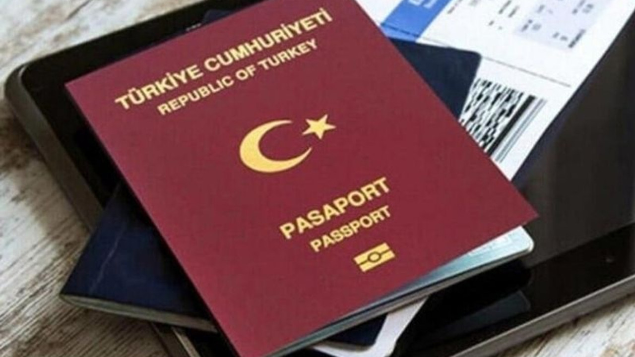 Bir kuyruk da pasaport için: Beklenen zam, randevu yoğunluğunu yüzde 100’e taşıdı