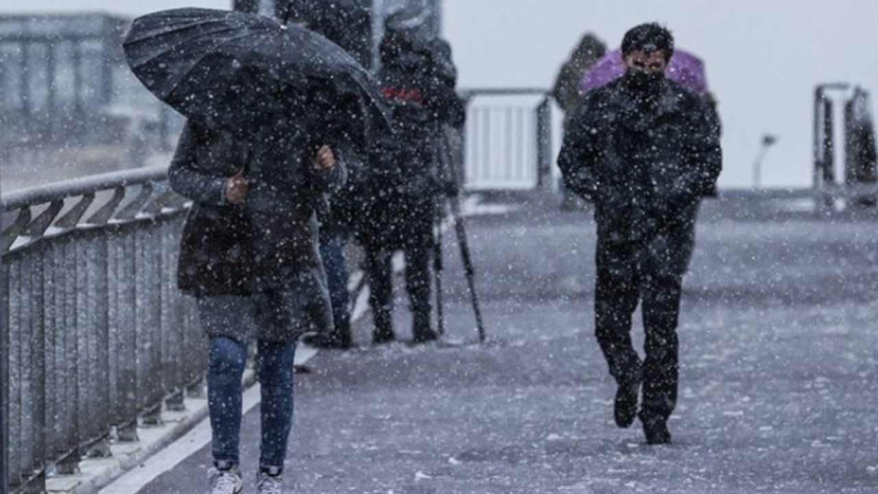 İstanbul'da bu gece karla karışık yağmur başlayacak