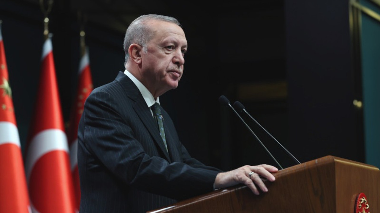 Bloomberg Erdoğan'ın 1056 konuşmasını inceledi: Bu konuşmalar sırasında TL değer kaybetti