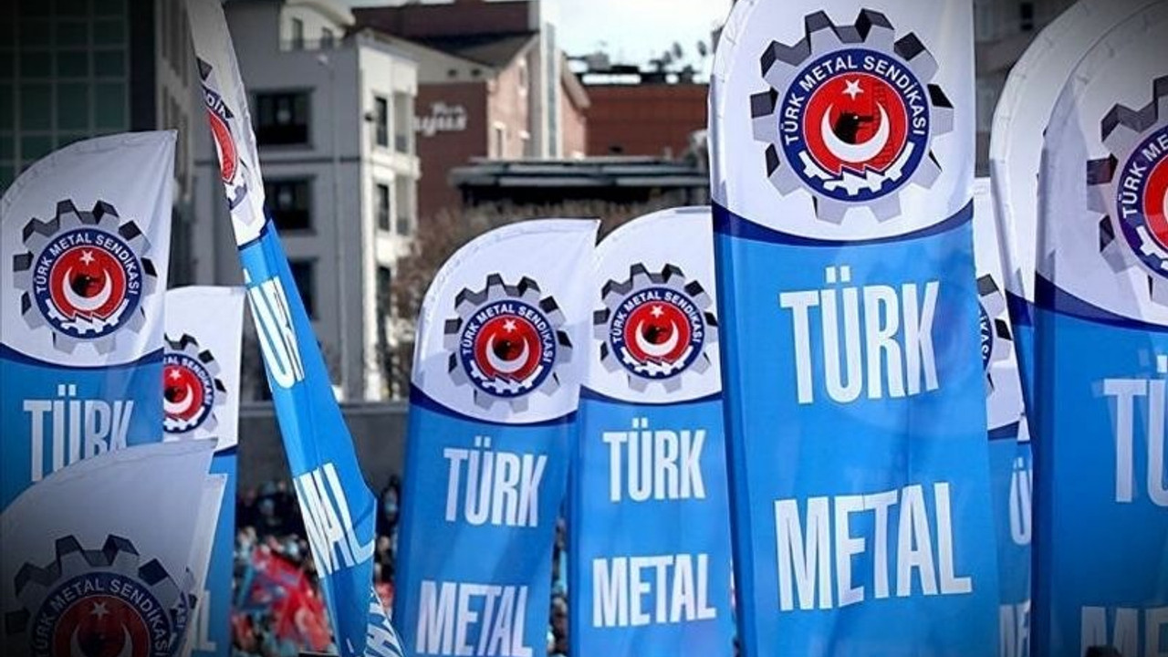 Türk Metal işçileri mitingde: Onurumuzu çiğnetmeyiz