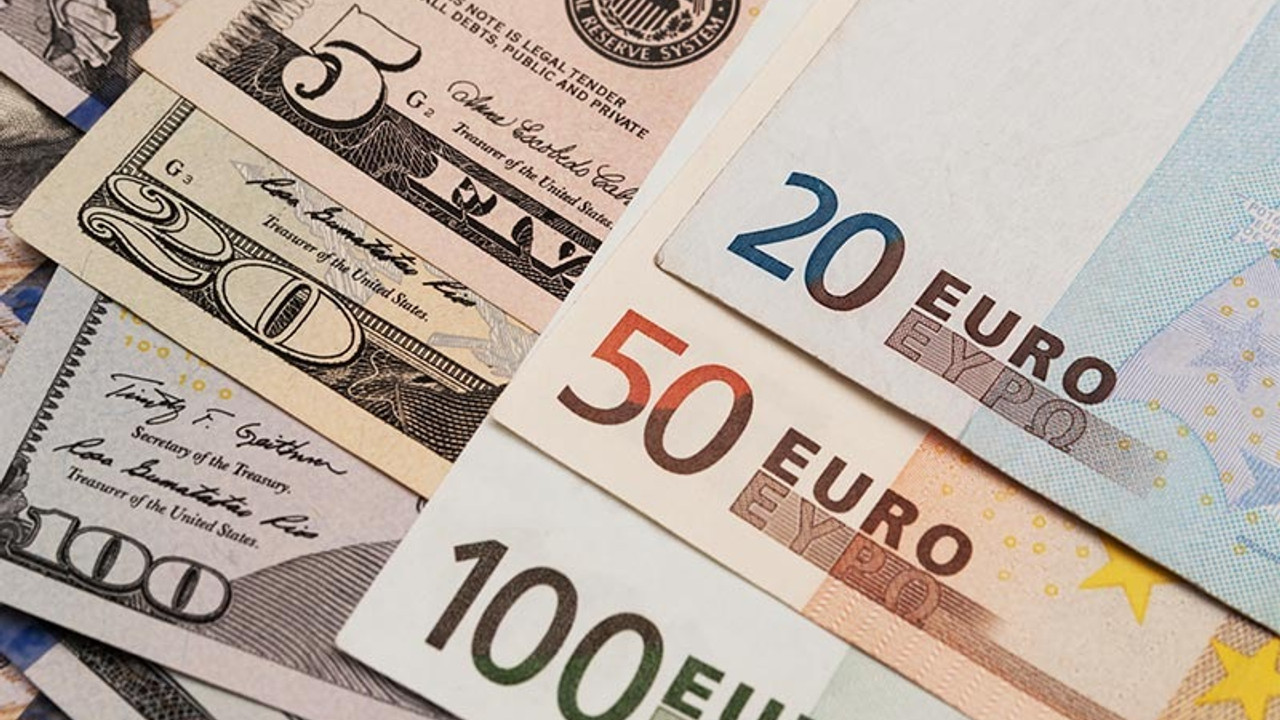 Dolar, euro, altında aşağı yönlü dalgalanma hafta ortasında da sürüyor