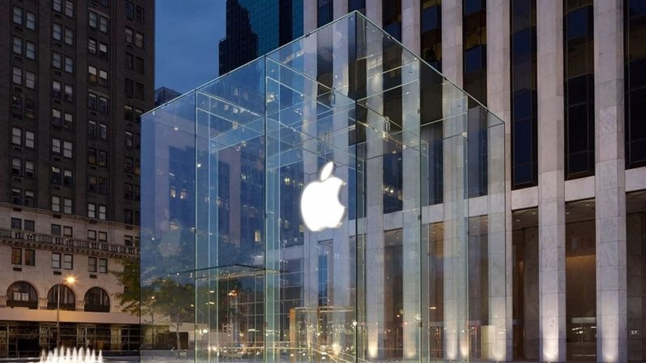 Apple, Omicron nedeniyle çok sayıda mağazasını kapattı