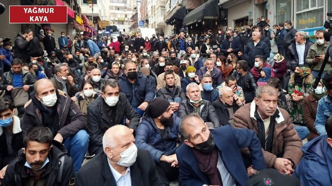 Saldırıya uğrayan HDP'liler anlattı: İçeride tek kişi olsaydı bir Deniz Poyraz vakası daha yaşanırdı