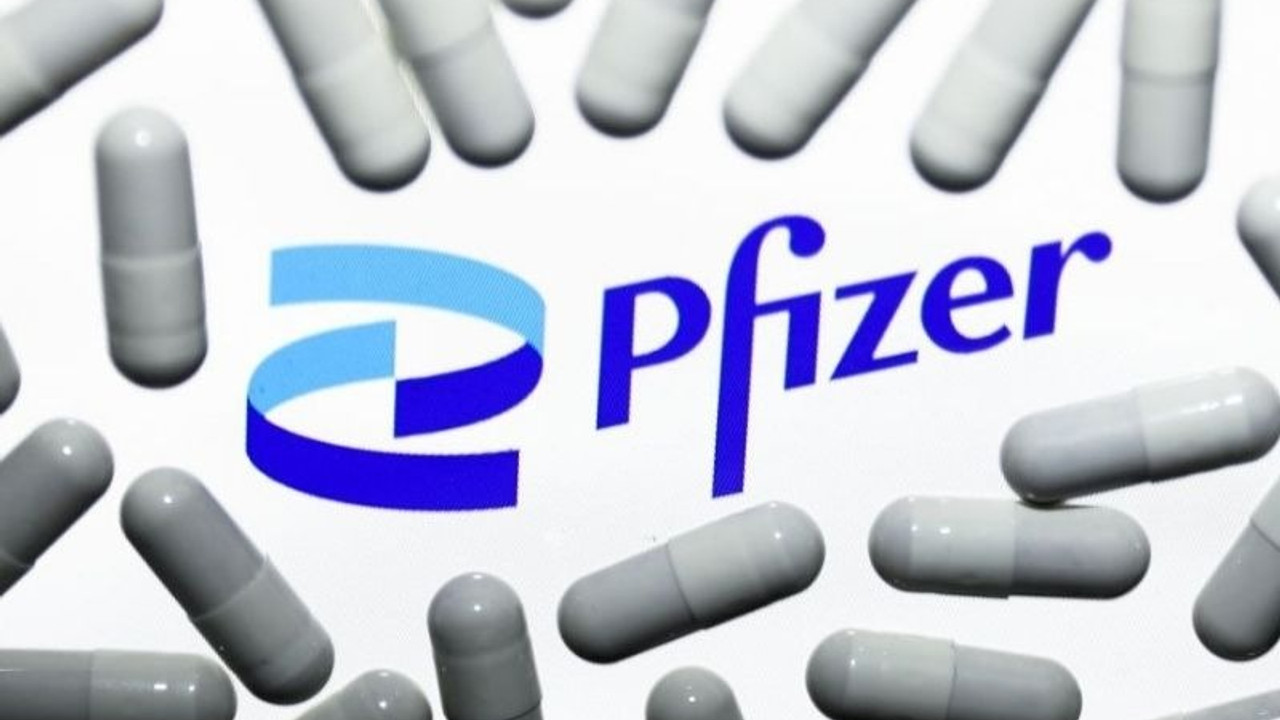 Pfizer'ın Covid-19 hapı İngiltere'de onaylandı