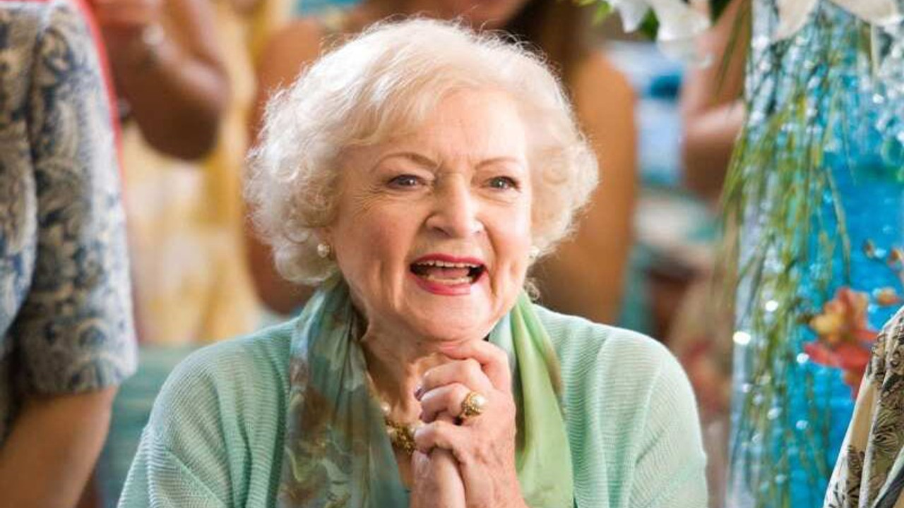 Altın Kızlar’ın 'Rose’u' Betty White hayatını kaybetti