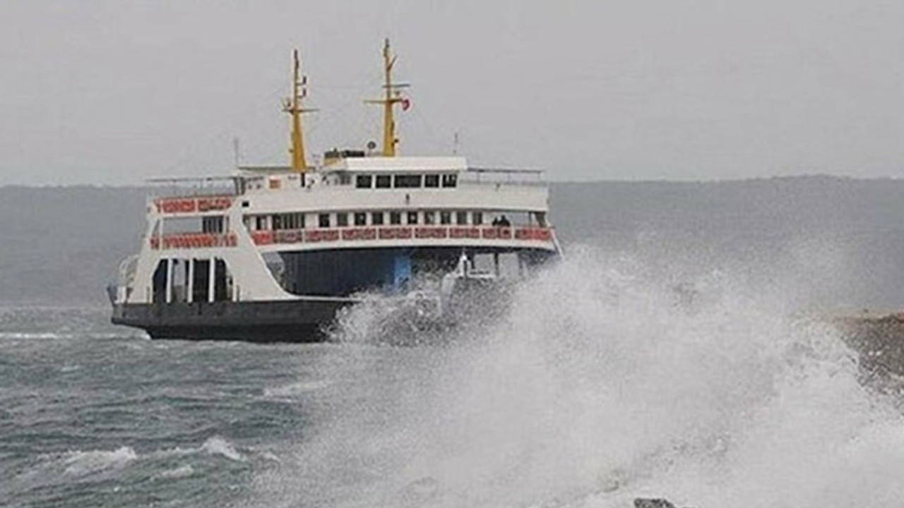 Gökçeada ve Bozcaada ilçelerine yarın yapılacak tüm seferler iptal edildi