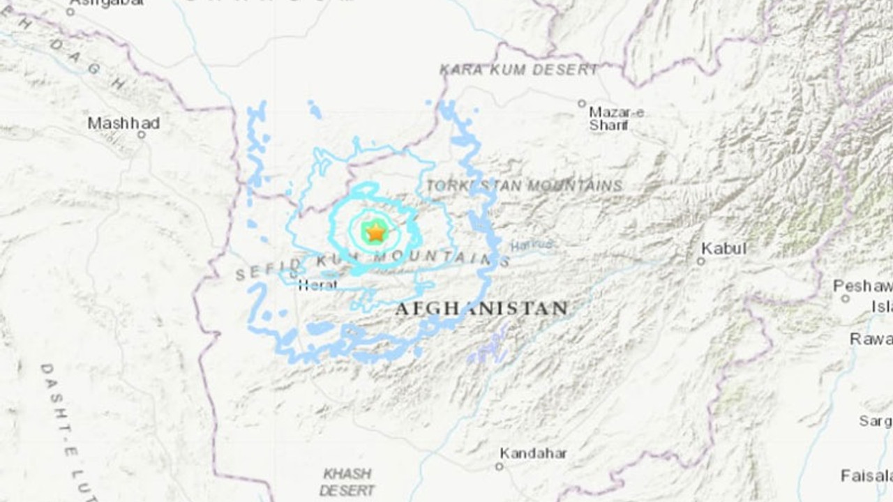 Afganistan'da deprem: En az 12 kişi hayatını kaybetti