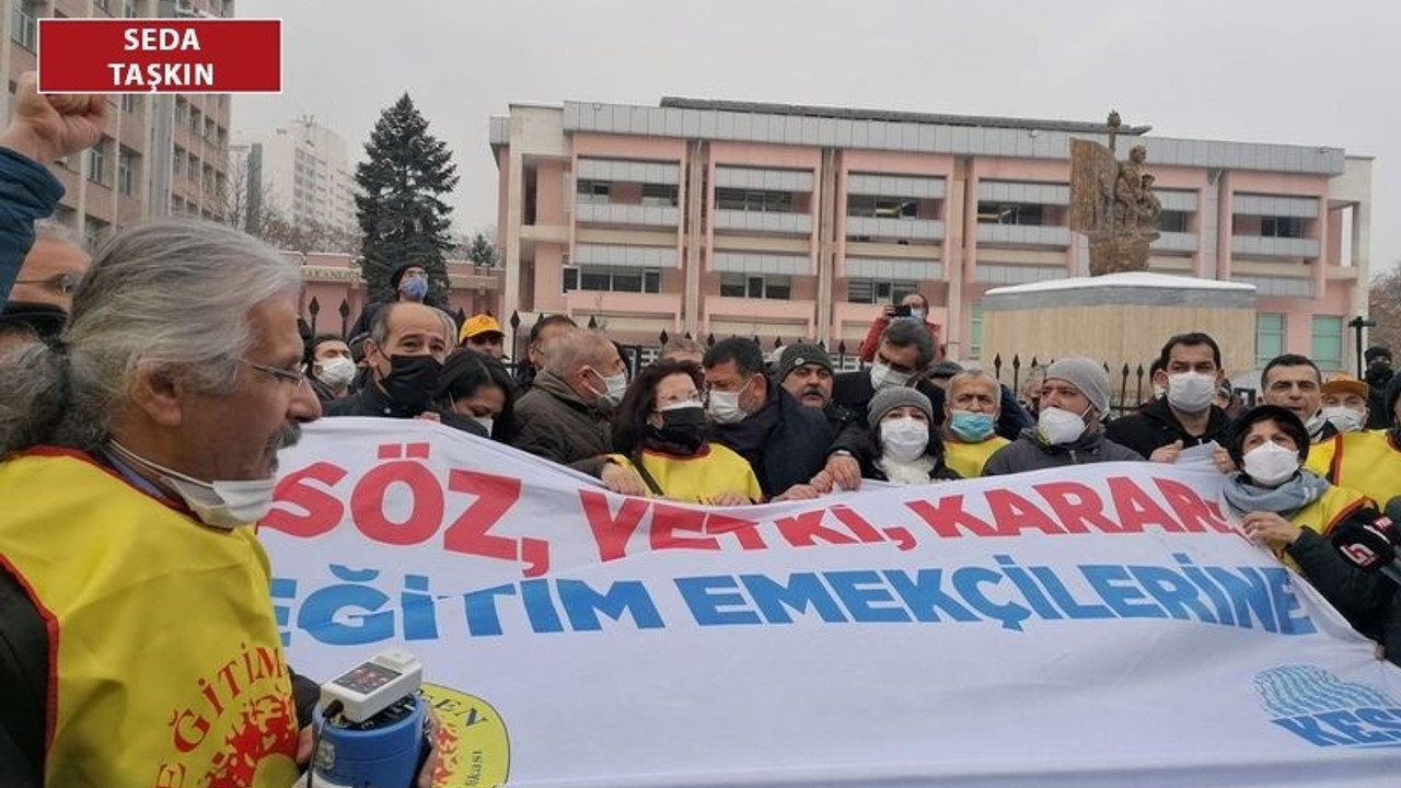 Eğitimciler: Sezen Aksu’ya dil koparma metaforu yapanlar bugün öğretmenlere Meclis önünde 'el kaldırdı'