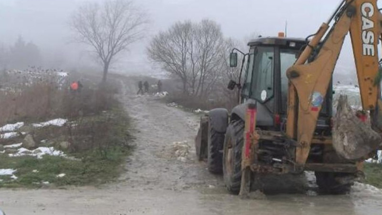 Büyükçekmece'de 4 gündür kazı yapılan alanda ceset bulundu