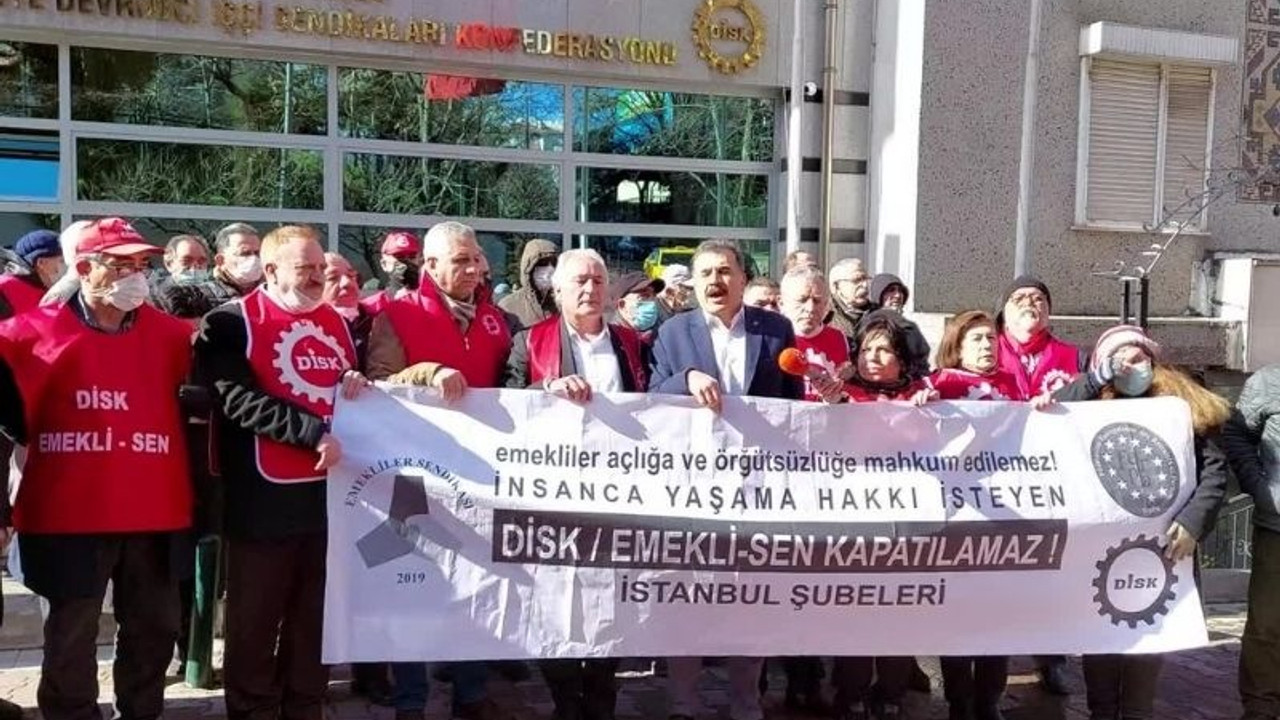 DİSK Emekli-Sen düşük maaş ve zamlara karşı eylemde