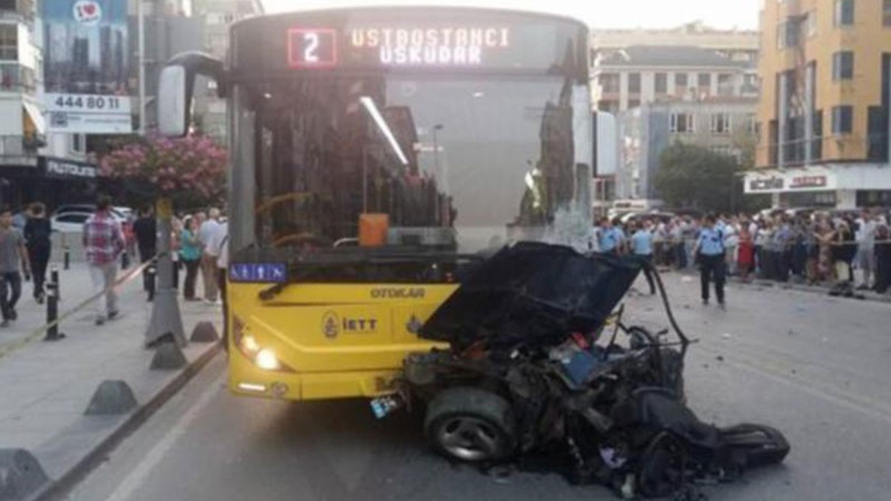 Kadıköy'de korkunç kaza: 1 ölü, 3 yaralı