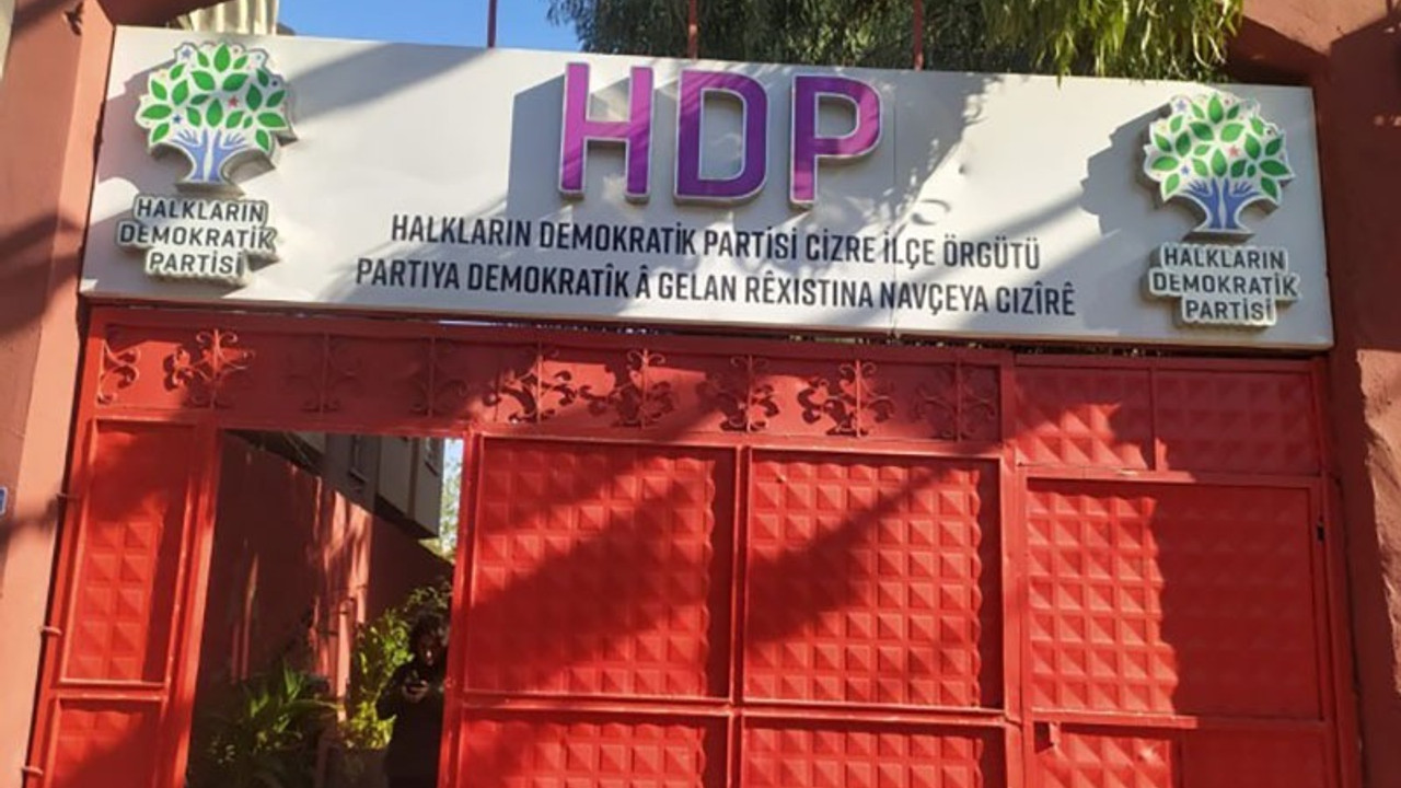 Cizre’de HDP’li iki yönetici gözaltına alındı