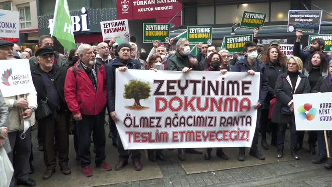 İzmir'de 61 sivil toplum kuruluşu, zeytinliklerin madenciliğe açılmasını protesto etti