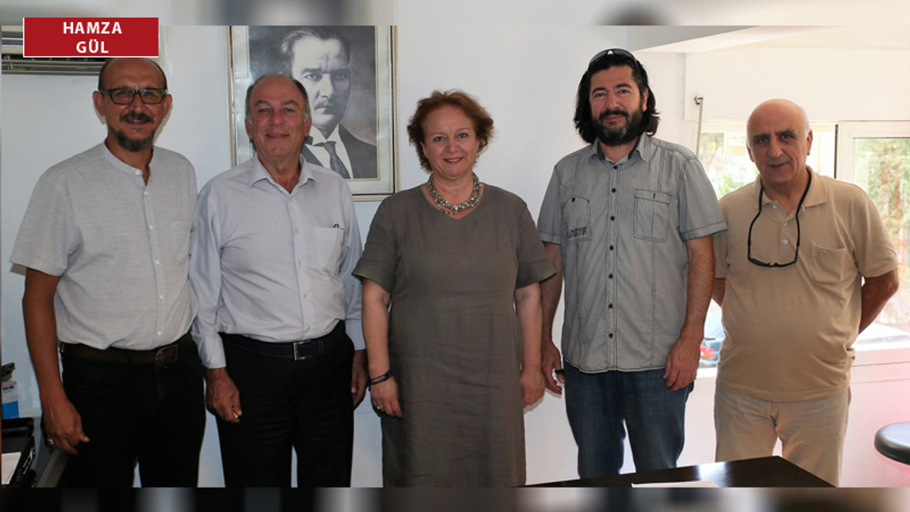 Orkestradan gazeteciler için Nazım Destanı