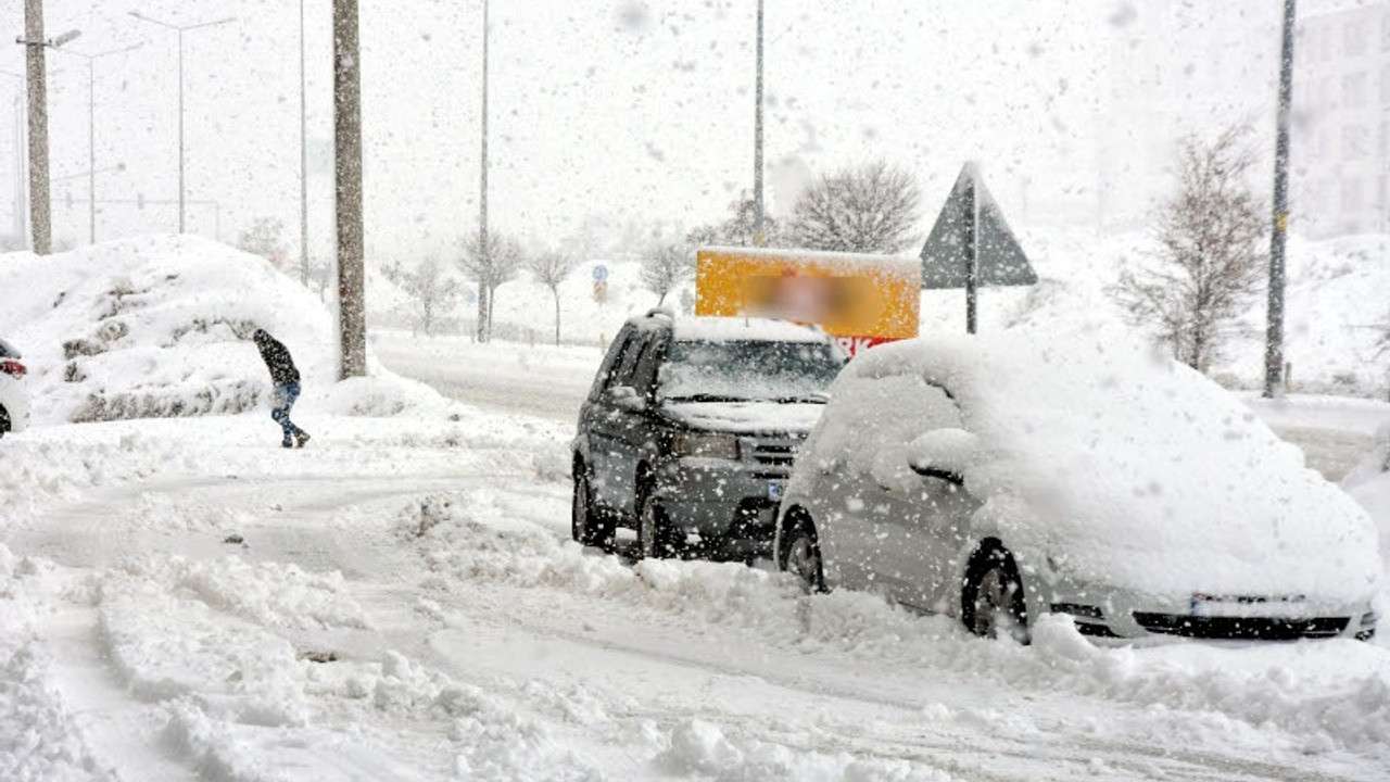 İstanbul’da yoğun kar yağışı bekleniyor: -42 derece ve Vortex uyarısı