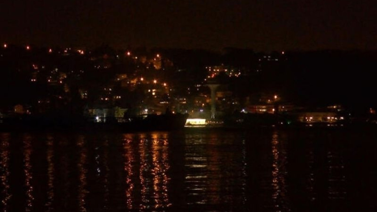 Rusya'dan yola çıkan ayçiçek yağı yüklü ikinci gemi Boğaz'dan geçti