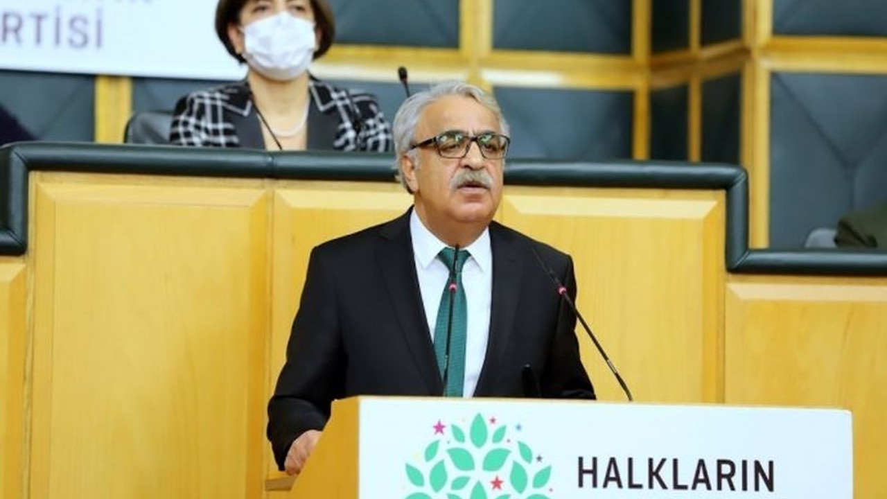 HDP Eş Genel Başkanı Sancar: İktidar kendisini ayakta tutacak oyunlara girişiyor