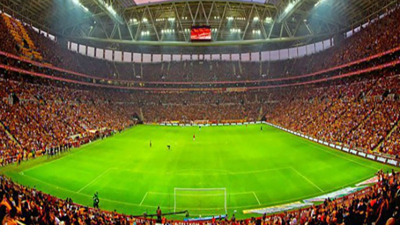 UEFA Avrupa Ligi son 16 turu mücadelesinde Galatasaray, Barcelona'yı konuk edecek