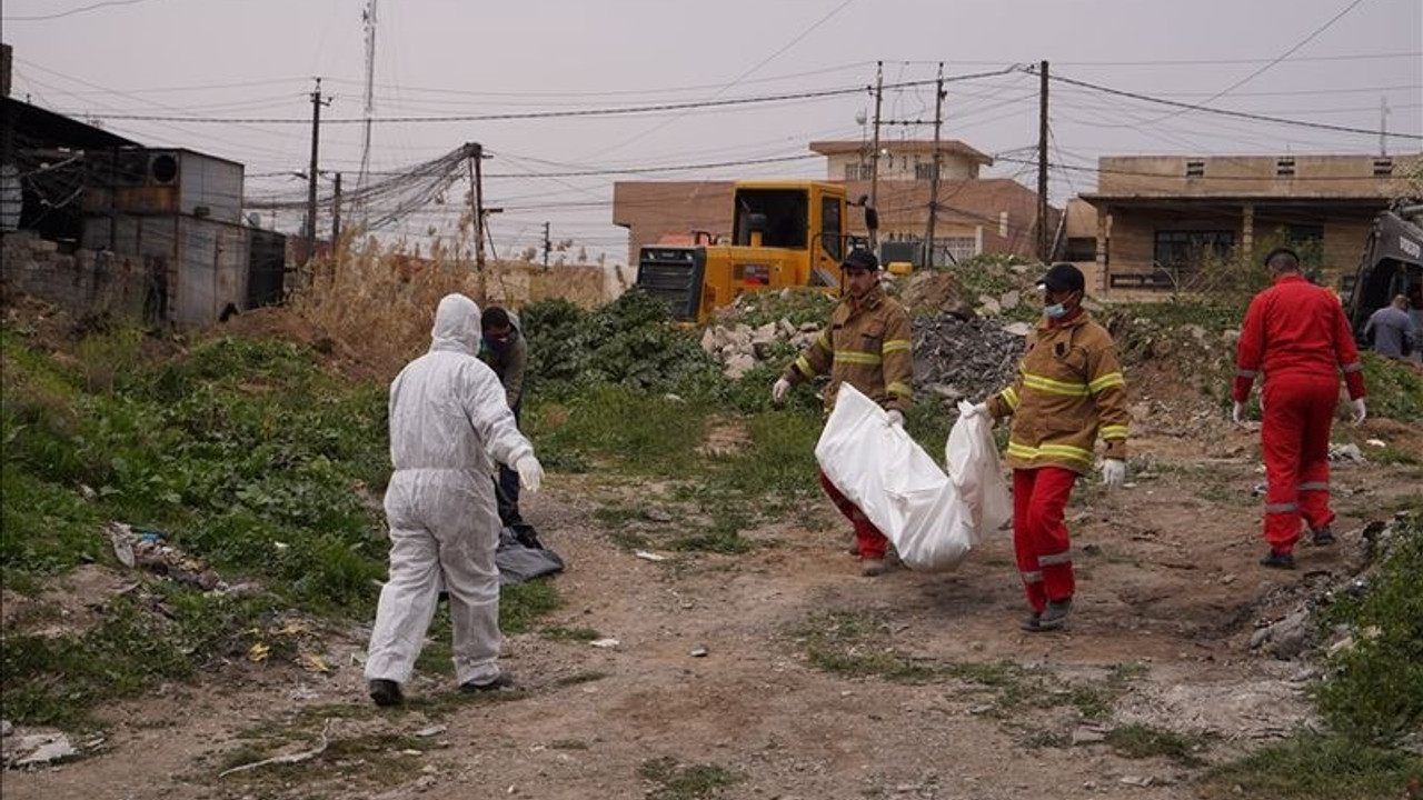 Irak'ta 143 kişinin cenazesinin çıkarıldığı toplu mezar bulundu