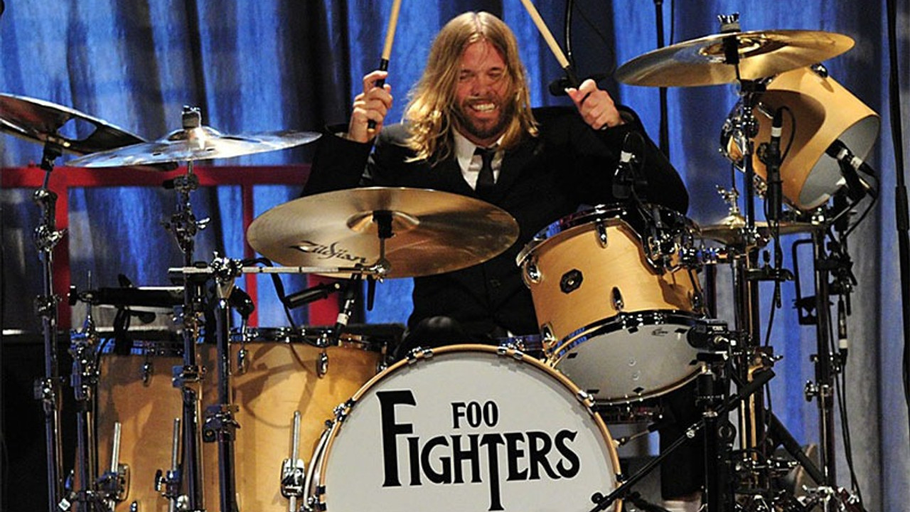 Foo Fighters’ın davulcusu Taylor Hawkins yaşamını yitirdi