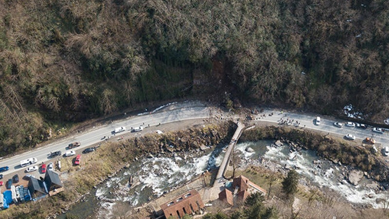 Ayder yolu heyelan nedeniyle kapandı