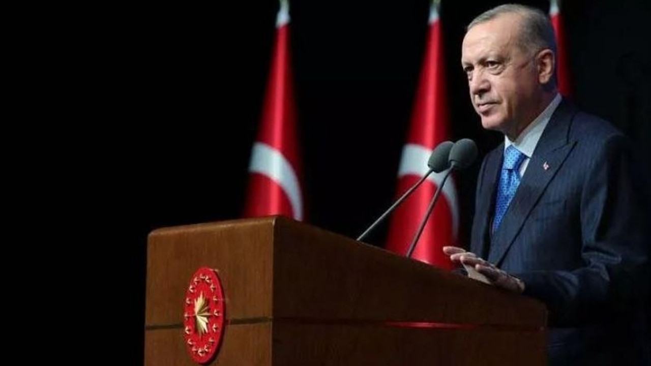 Erdoğan: Temel ihtiyaç maddelerinin ve tıbbi cihazların KDV'sini yüzde 8'e indiriyoruz