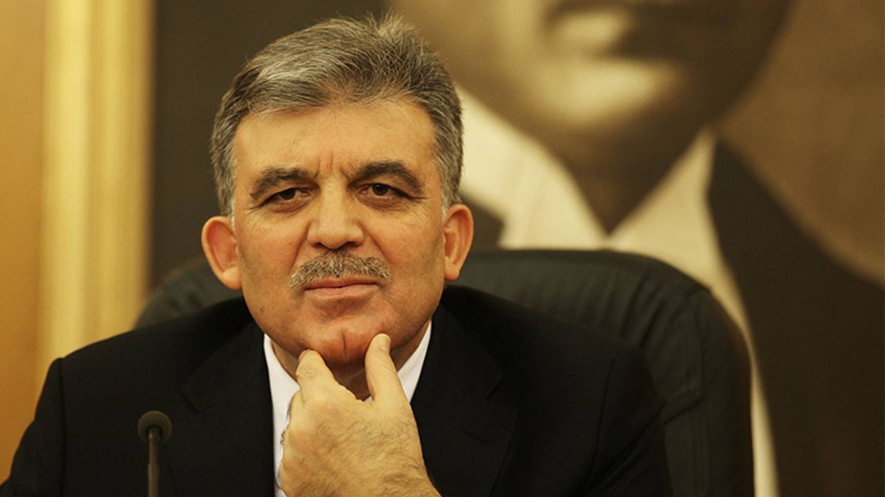 Abdullah Gül'den 3 dilde referandum uyarısı