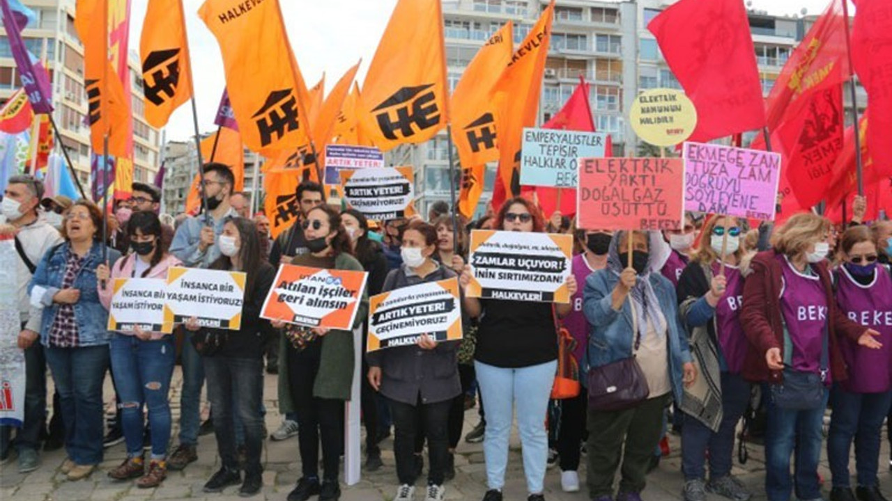 Gündoğdu Meydanı’ndan hükümeti istifaya çağırdılar: Zamlar uçuyor, inin sırtımızdan