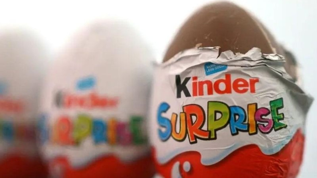 İngiltere'de Kinder Surpriz krizi: Salmonella riskine karşı iki parti ürün geri çağrıldı