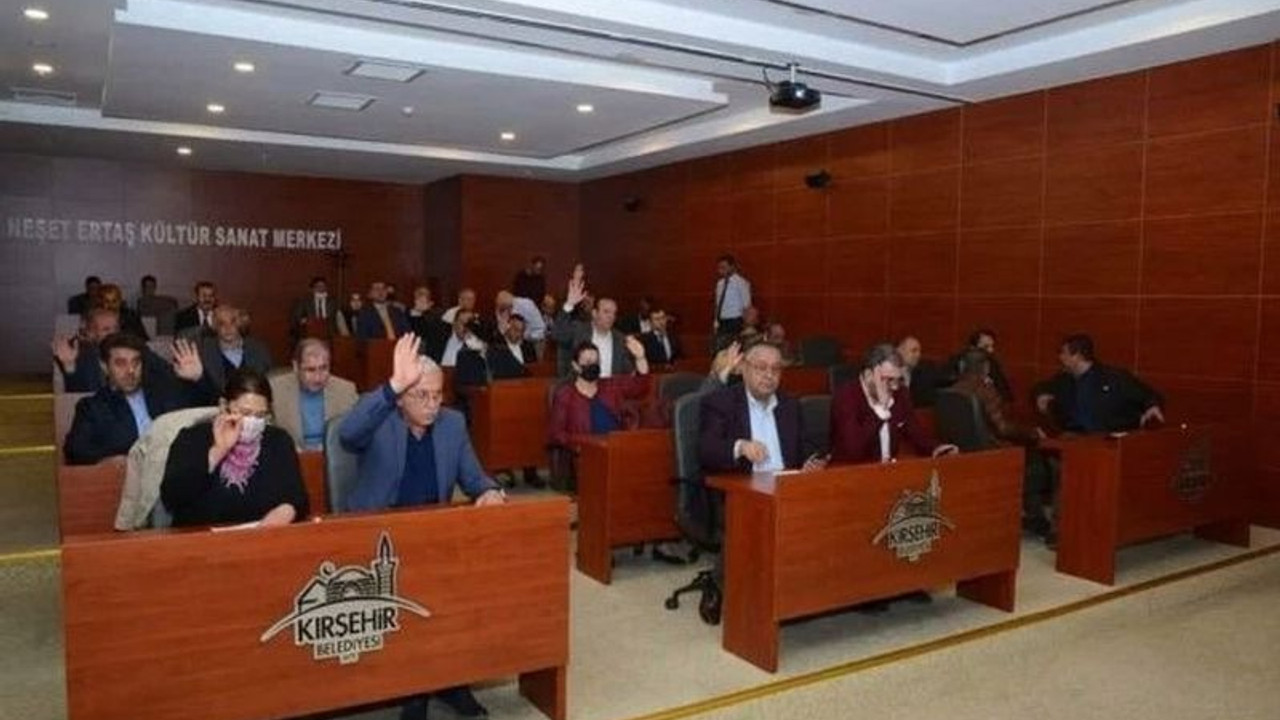 MHP’nin teklifine AKP karşı çıktı, CHP ve İYİ Parti'nin destek verdiği önerge kabul edildi