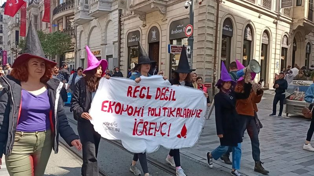 'Regl ürünleri lüks değil temel ihtiyaçtır' diyen Kampüs Cadıları üyeleri gözaltına alındı