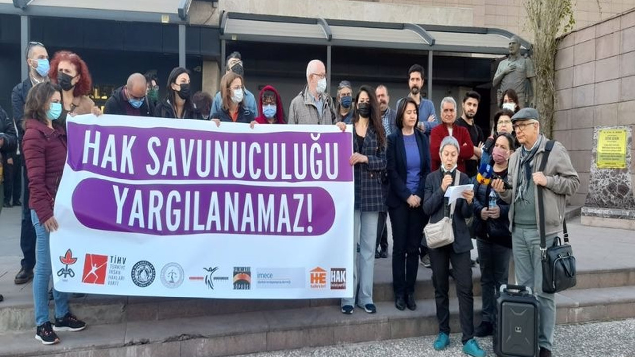 Boğaziçi Direnişi’ne destek eylemi davası görüldü: 6 hak savunucusu hakim karşısında